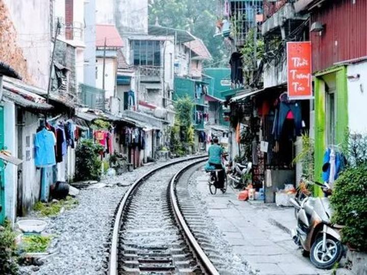 Mẹ đơn thân ở Vĩnh Yên và hành trình tìm lại chính mình cùng Hotspot Matrix_Short Video Automatic Sending System